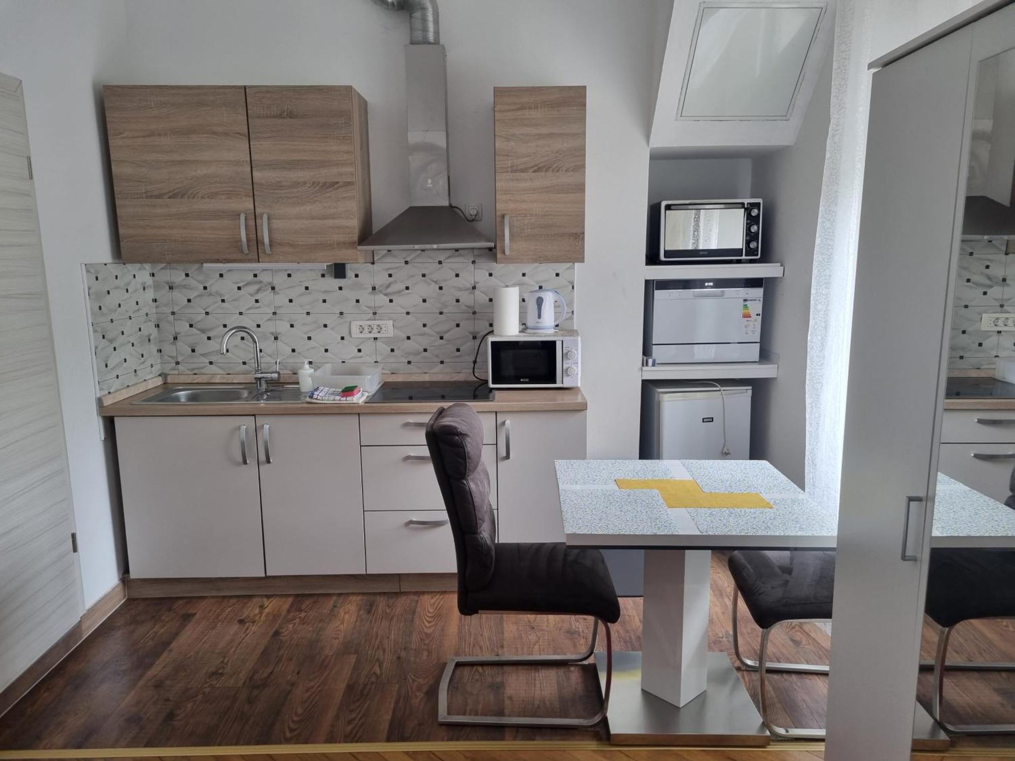 Apartments Fazarinc S Parkiriscem تْسيلْيي المظهر الخارجي الصورة